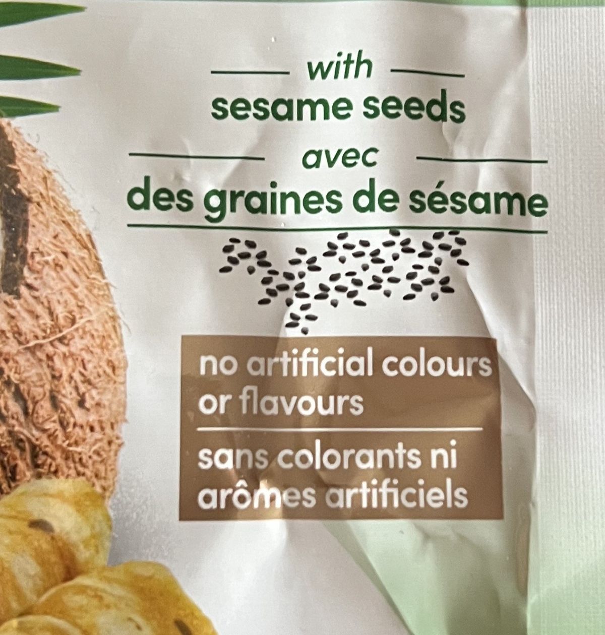 Image of the bag showing that there are no artificial colours or flavours in the rolls.
