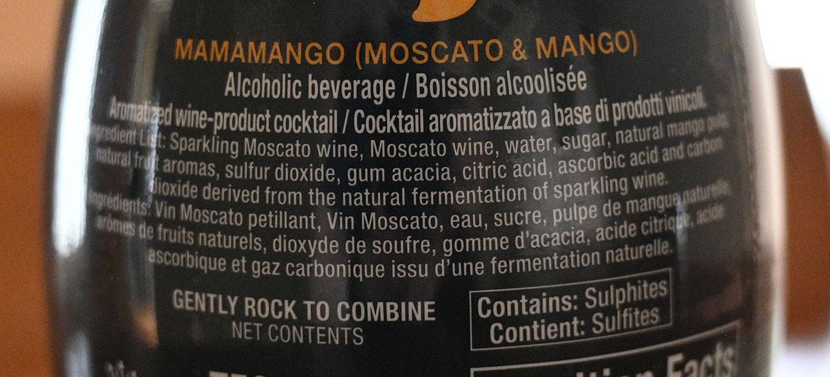 Costco Mamamango Mango Moscato ingredients from back of bottle. 