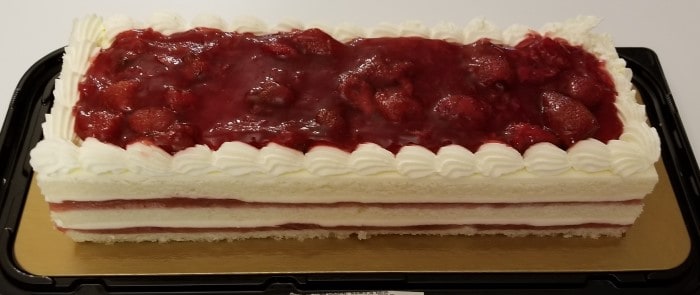 costco-kirkland-signature-strawberry-shortcake-review-costcuisine