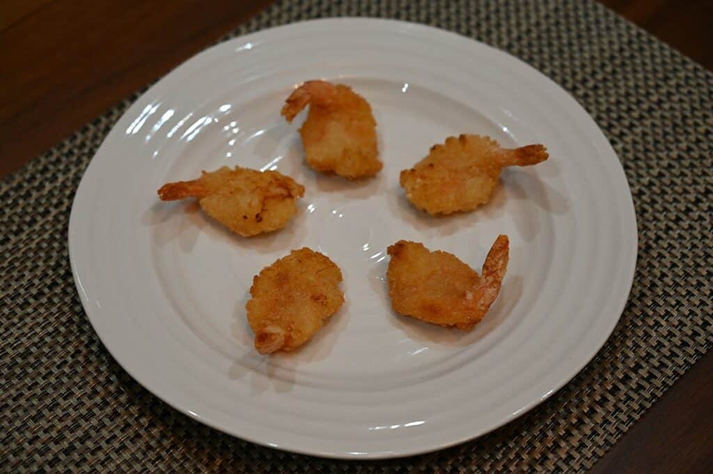Costco Kirkland Signature Breaded Panko Shrimp cooked and on a plate 