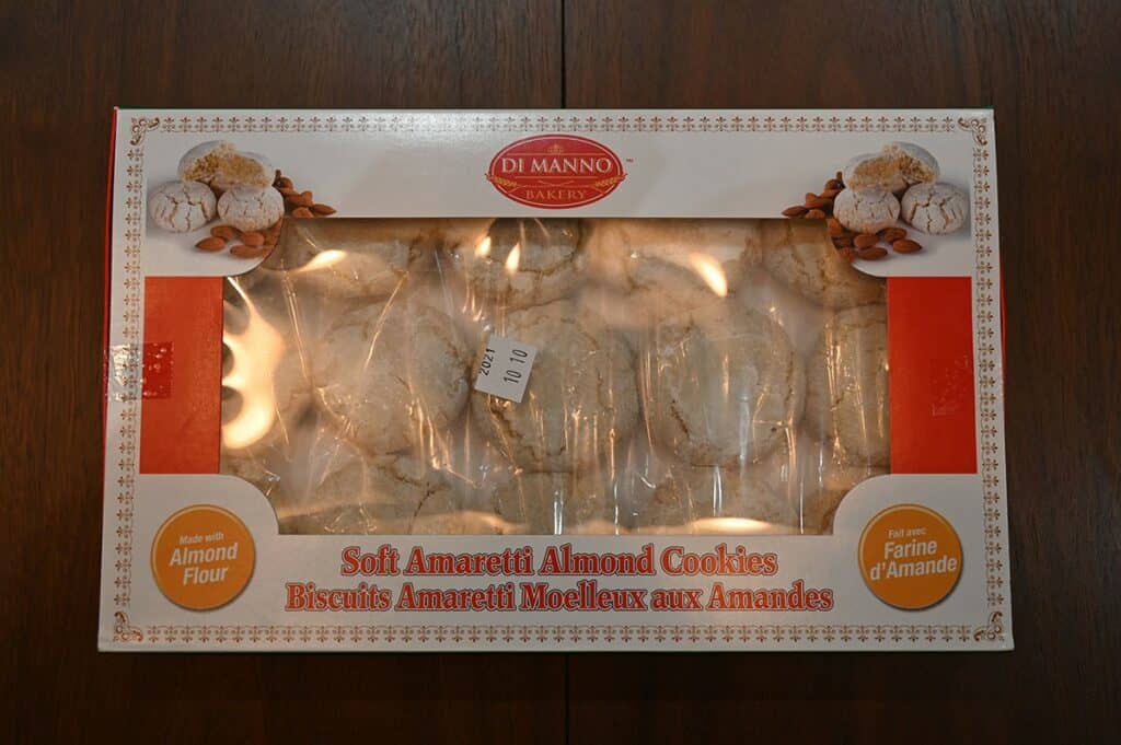 Image of the Costco Di Manno Soft Amaretti Almond Cookies box with lid on 