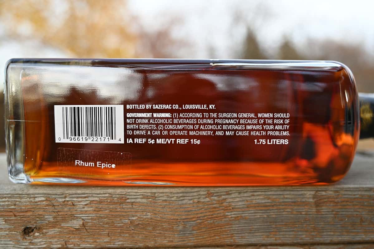 Image of the Costco Spiced Rum bottle label showing that it's bottled by Sazerac Co.