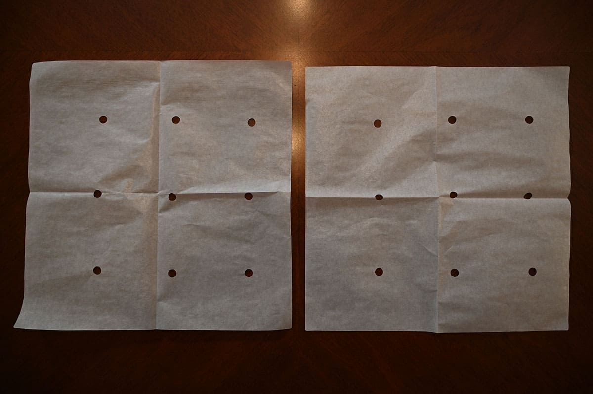 Image of two pieces of steamer paper that come in the package.