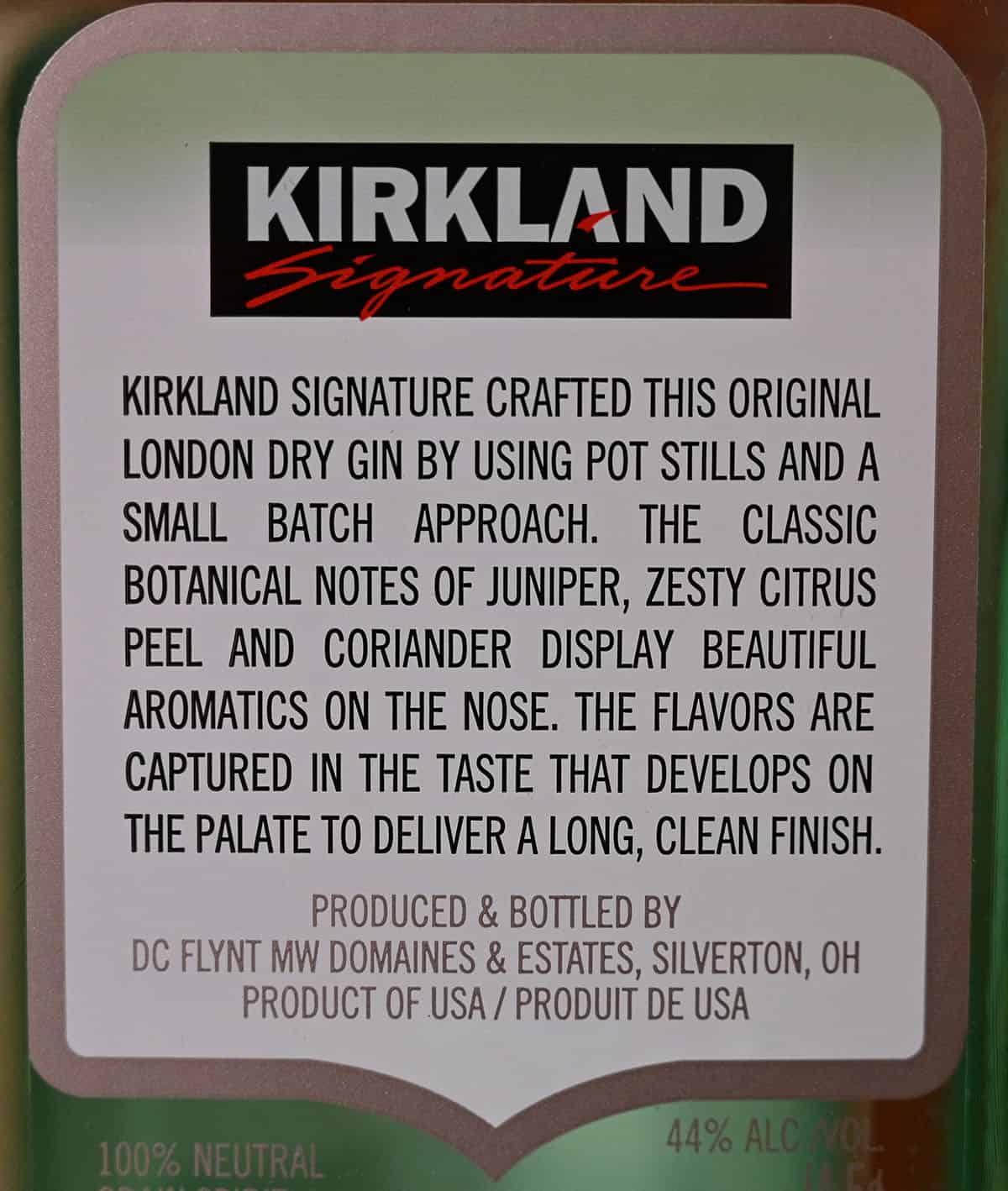 Image of the product description of the gin from the back of the bottle.