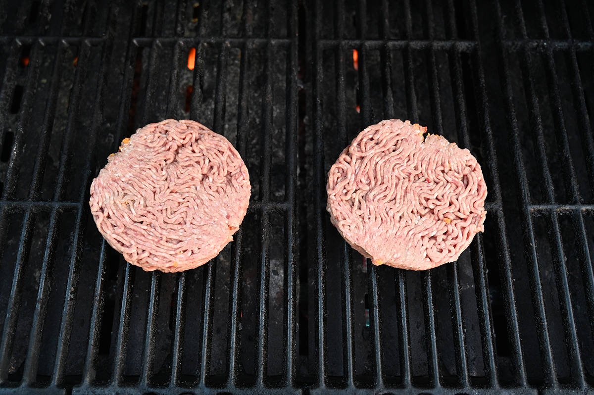 Costco Cardinal Roadhouse Bacon & Cheddar Stuffed Burgers Review
