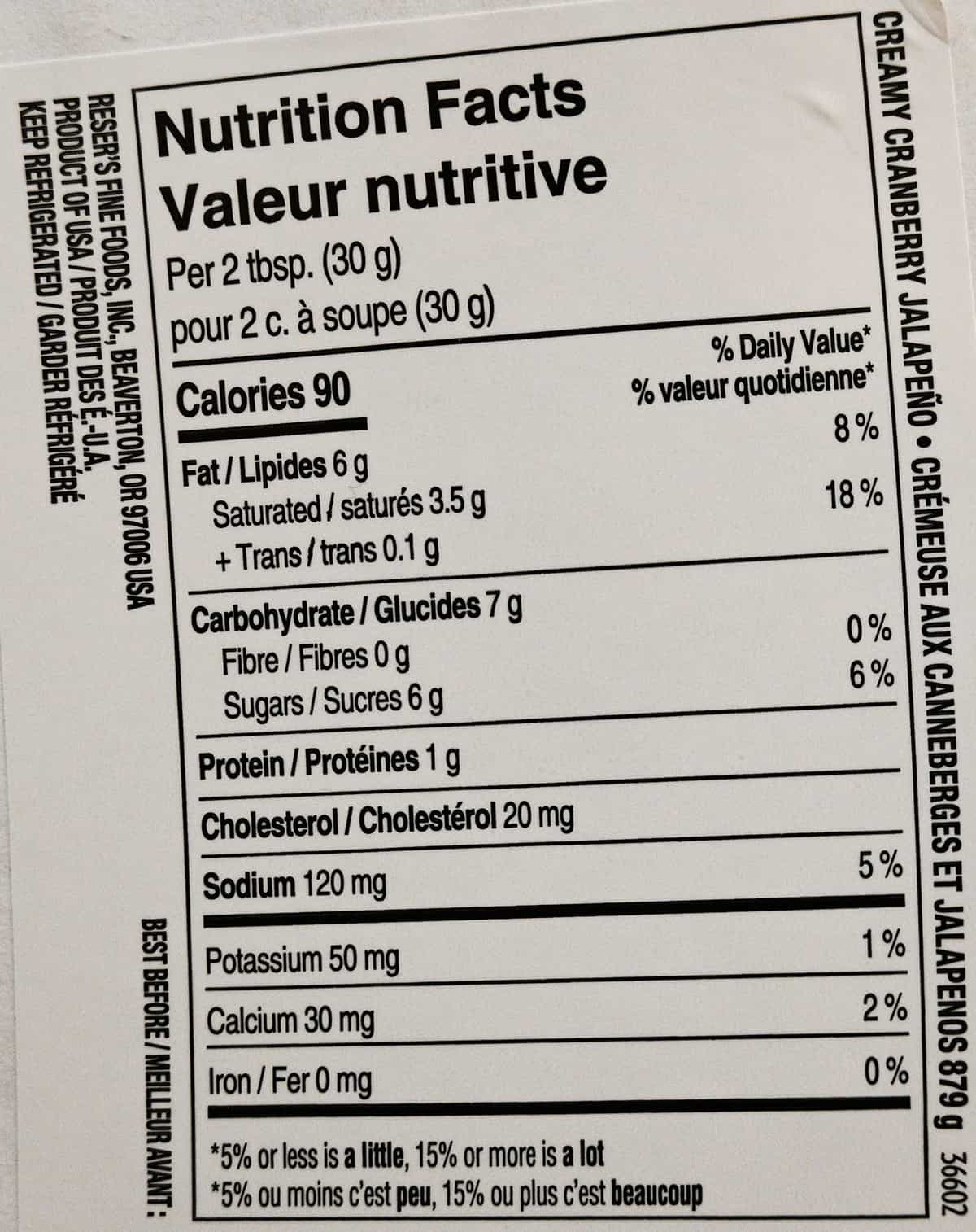 Image of the nutrition facts for the dip from the container.