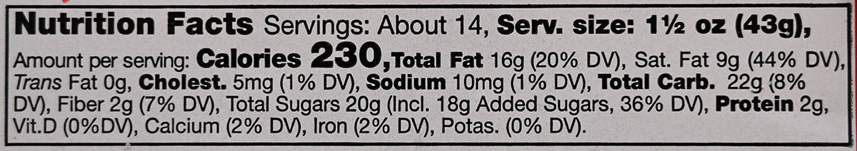 Image of the nutrition facts for the cranberry almond bark from the container.