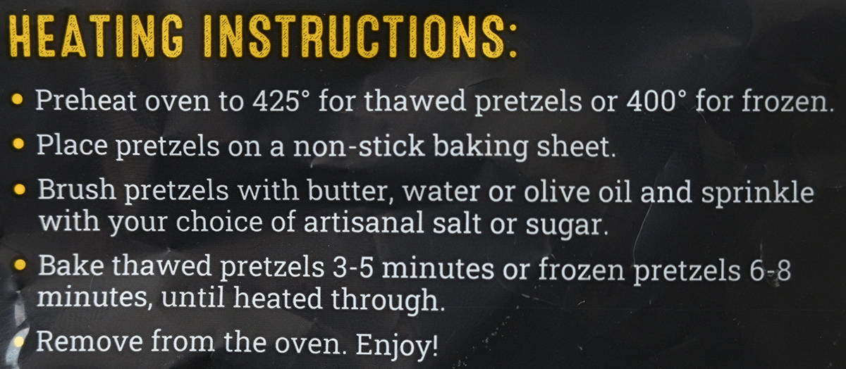 Image of the heating instructions for the turnbuckle stick pretzels from the back of the box.