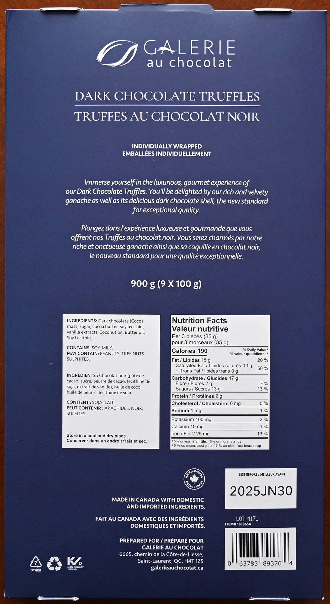 Image of the back of the Costco Galerie Au Chocolat Dark Chocolate Truffles box showing the product description, ingredients, nutrition facts and best before date.