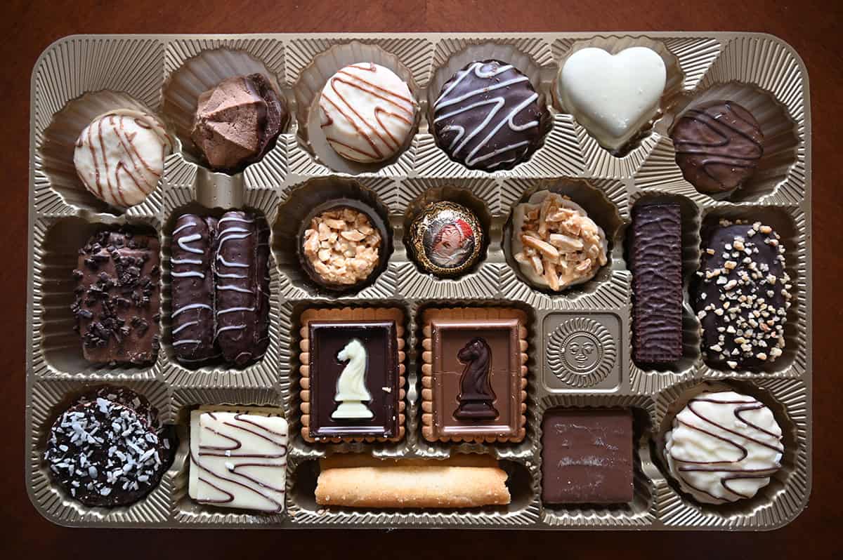 Top down image of all the cookies in the Costco Henry Lambertz Sweet Temptations Cookies, Gingerbreads and Confectionaries box.