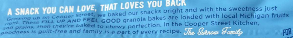 Image of the Costco Cooper Street Granola Bakes product description from the back of the bag.