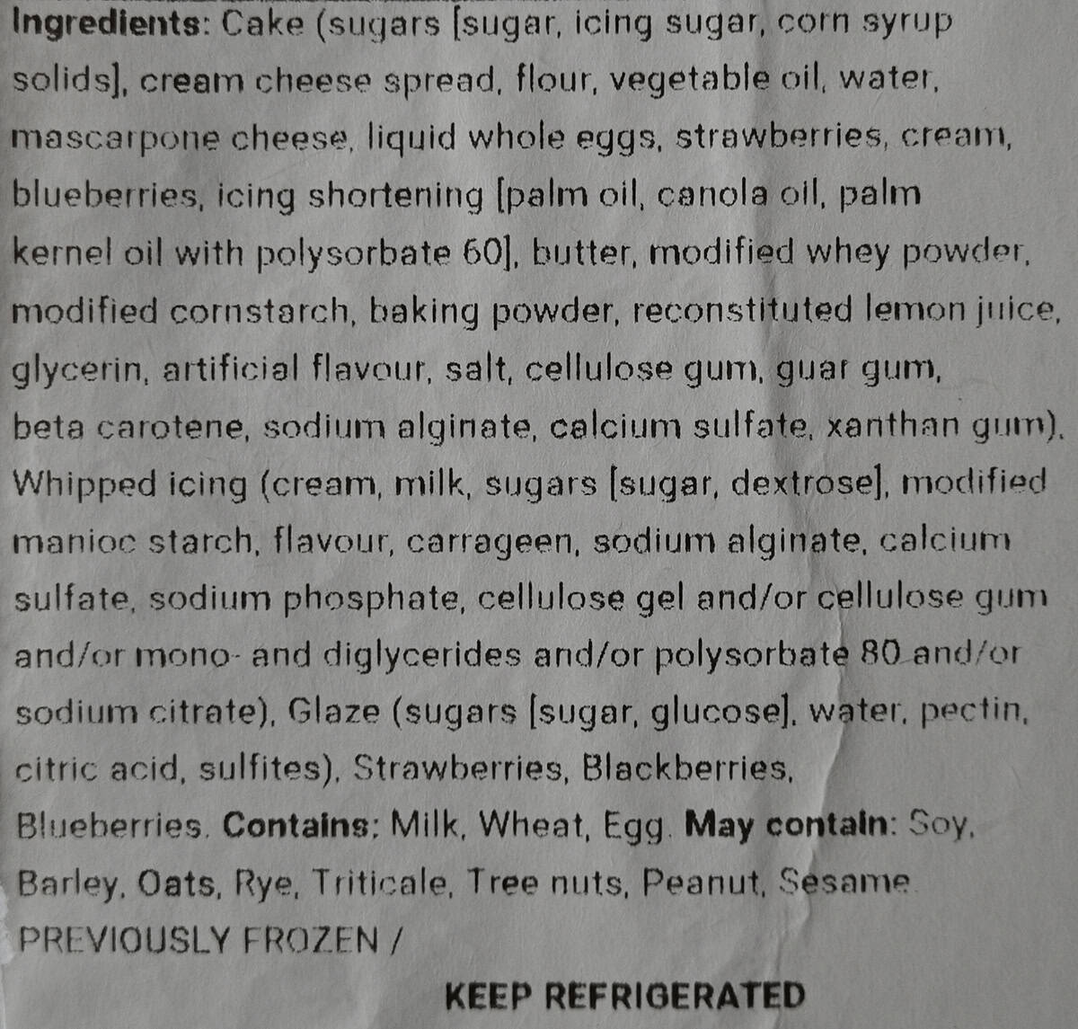 Image of the ingredients list for the cake from the label. 