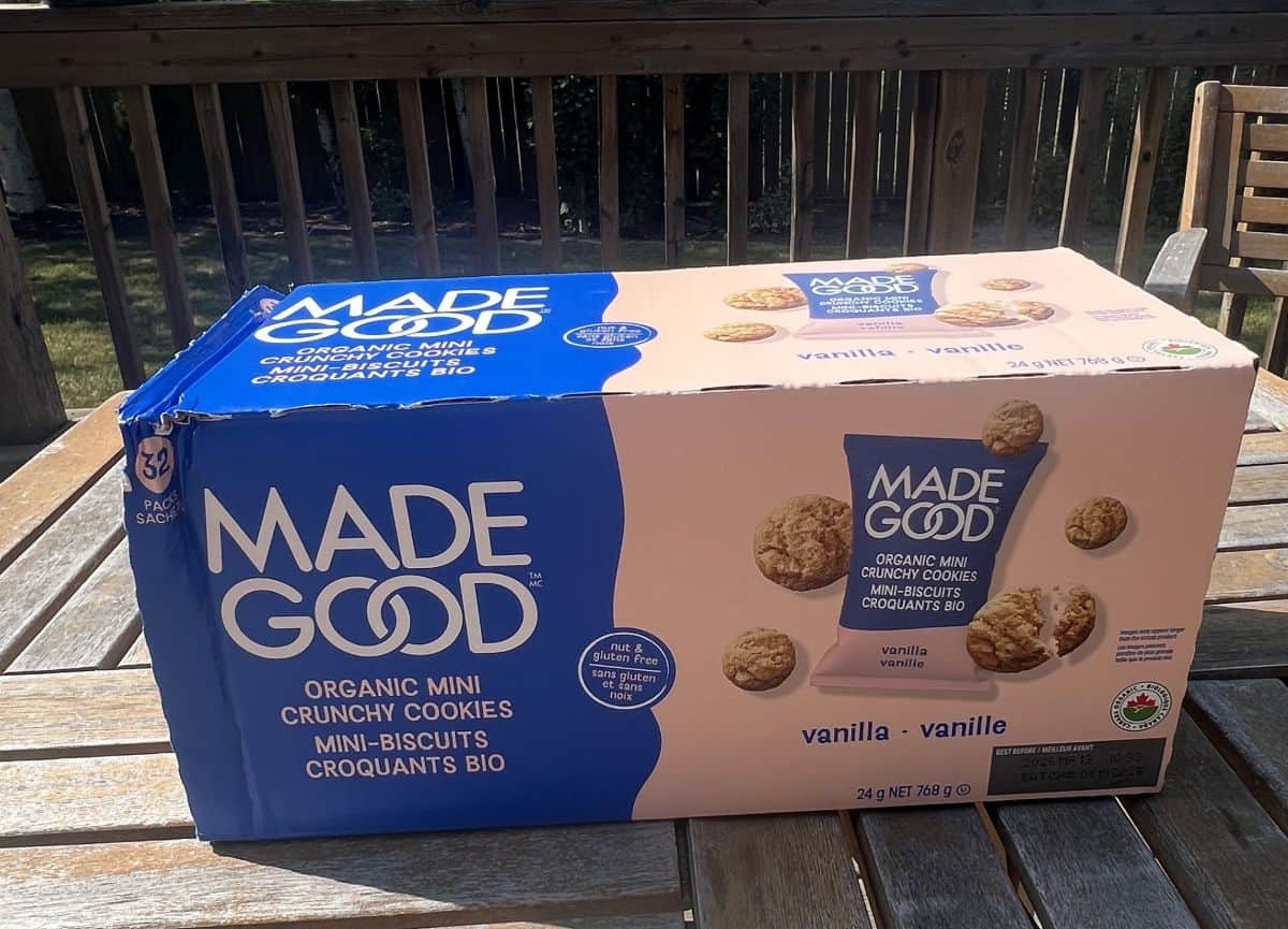 Image of the Costco MadeGood Organic Mini Crunchy Cookies box sitting on a table unopened.