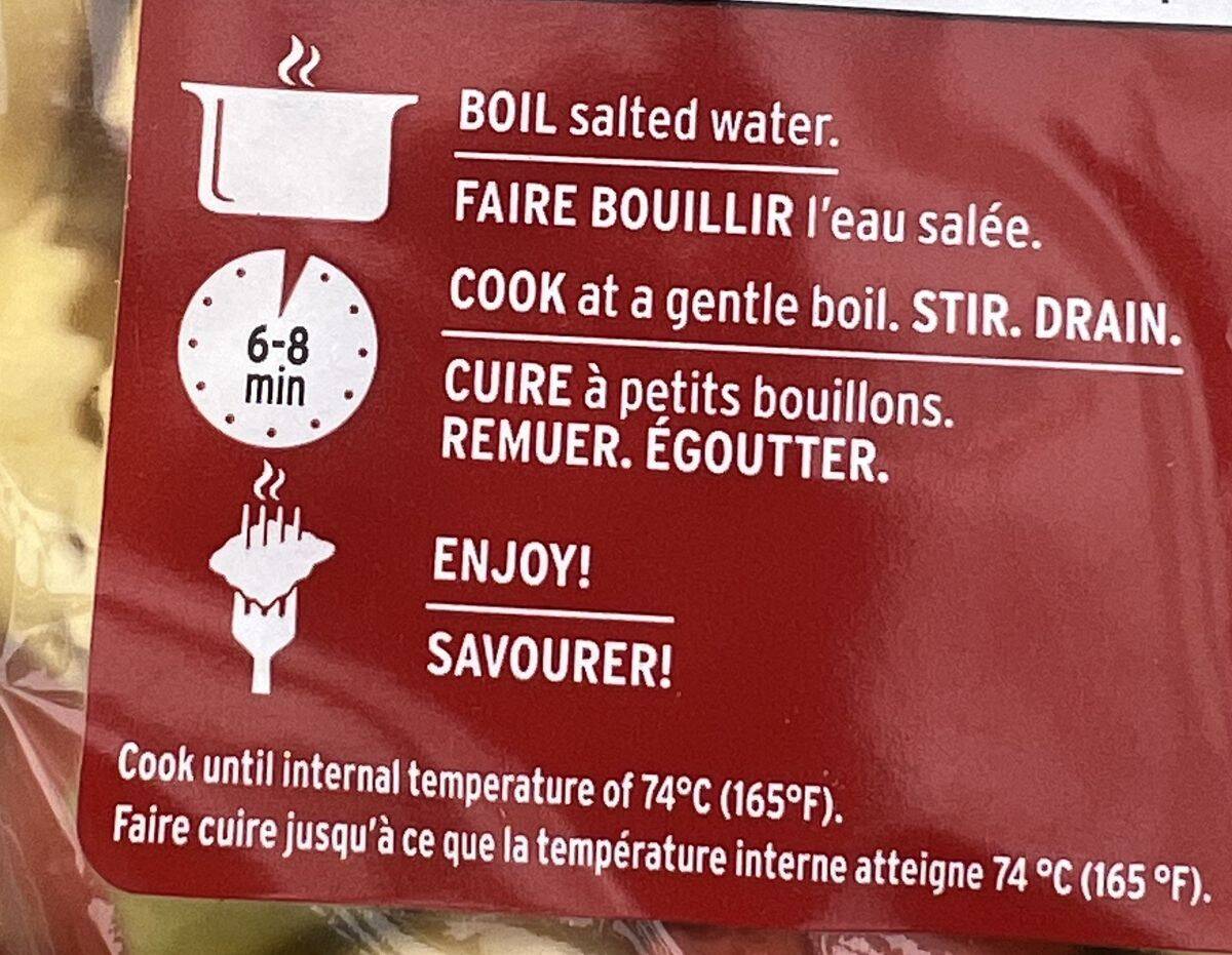 Image of the cooking instructions for the tortellini from the back of the package.