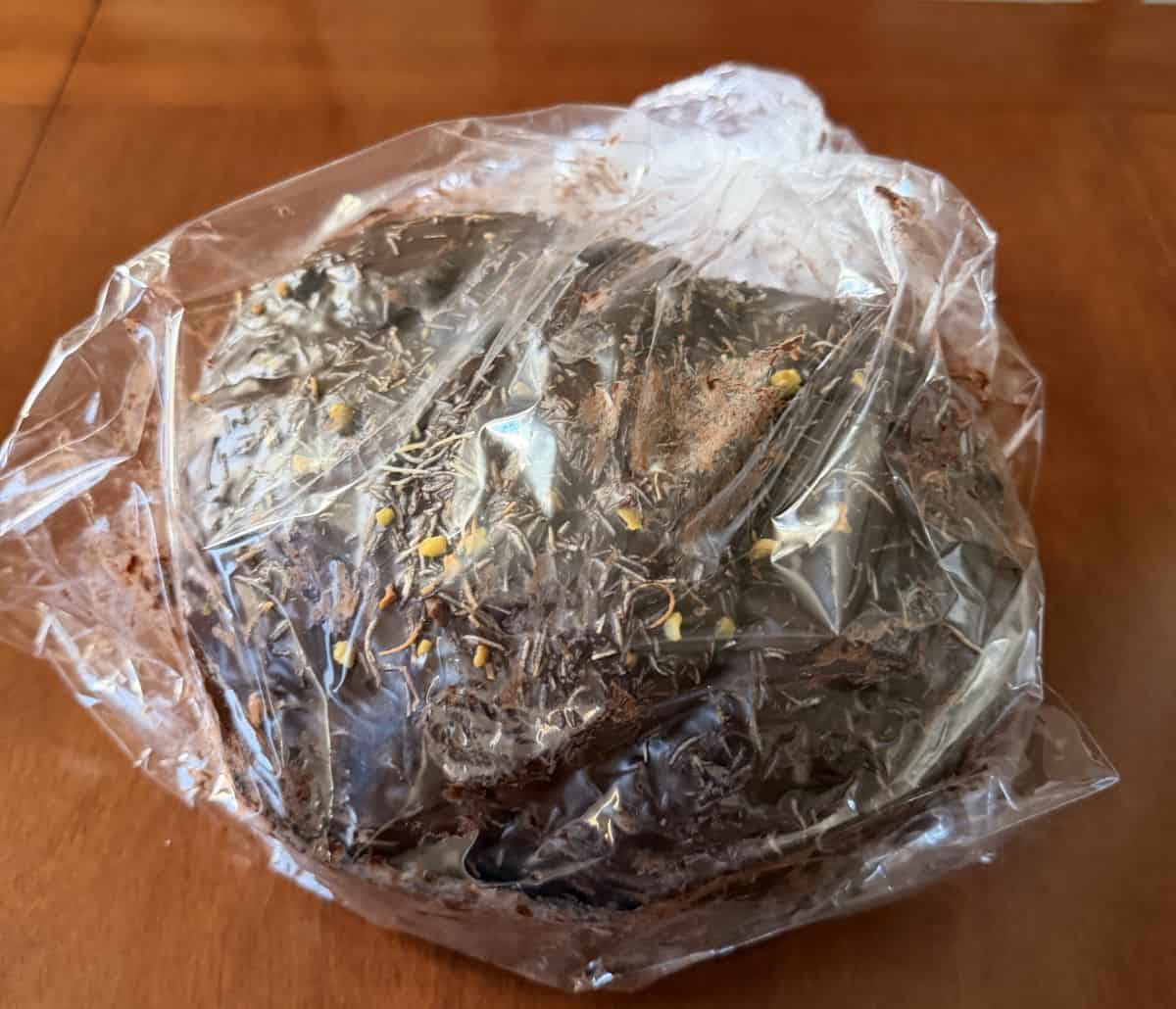 Image of the panettone wrapped in a plastic bag. 