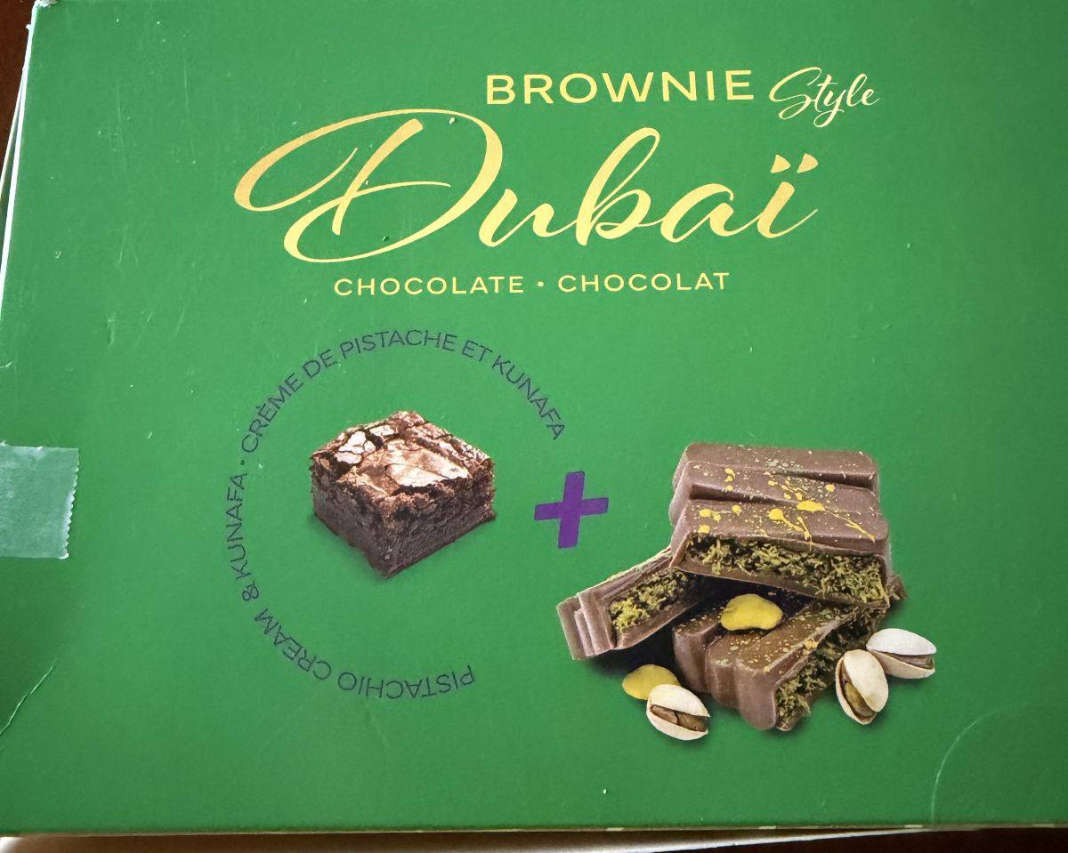 Image of a photo of the product description from the box.