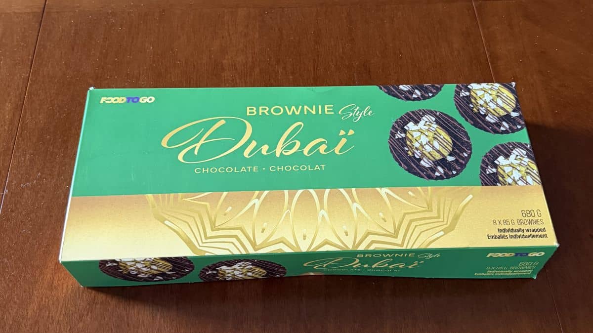 Image of the Costco FoodToGo Dubai Style Brownie box sitting on a table unopened.