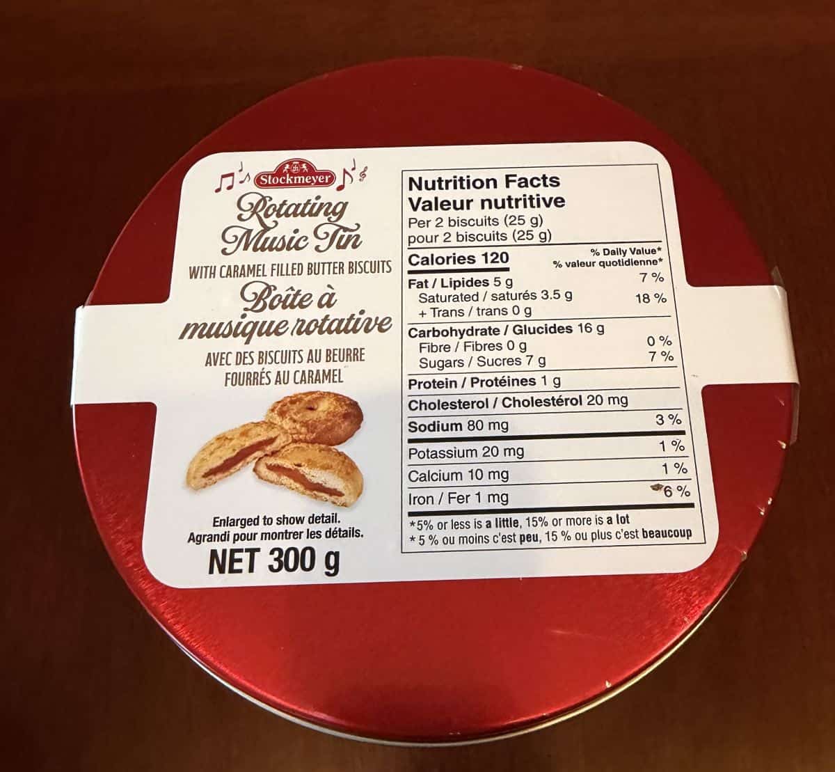 Image of the nutrition facts for the cookies from the top of the tin.