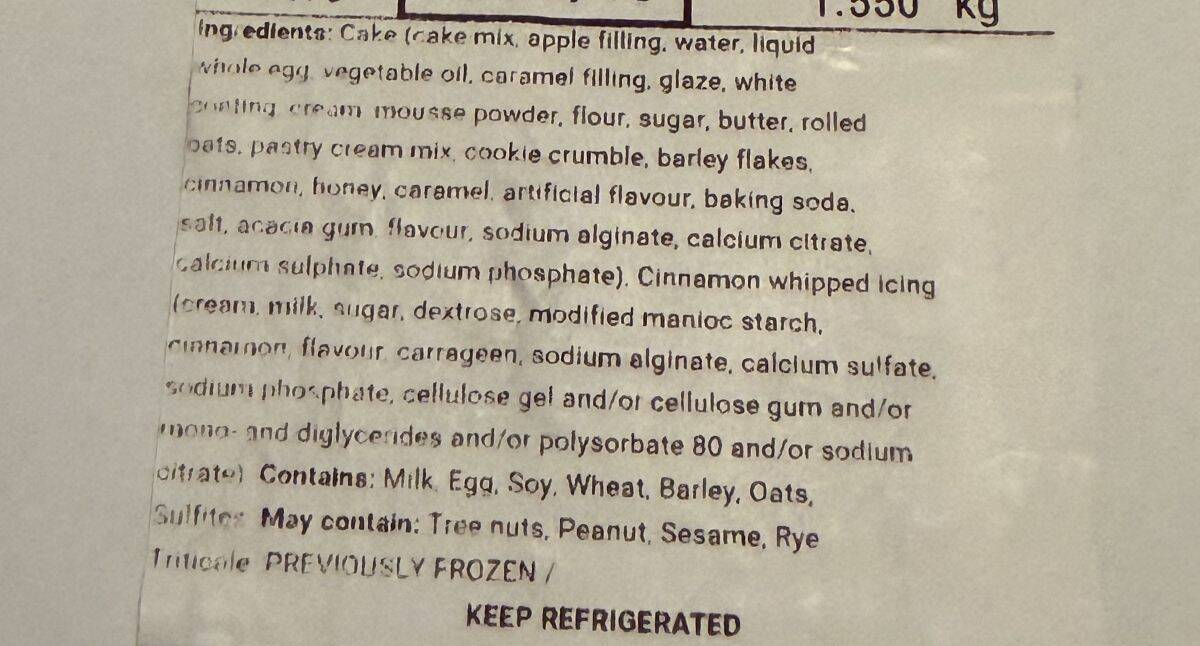 Image of the ingredients list for the cinnamon apple cake.