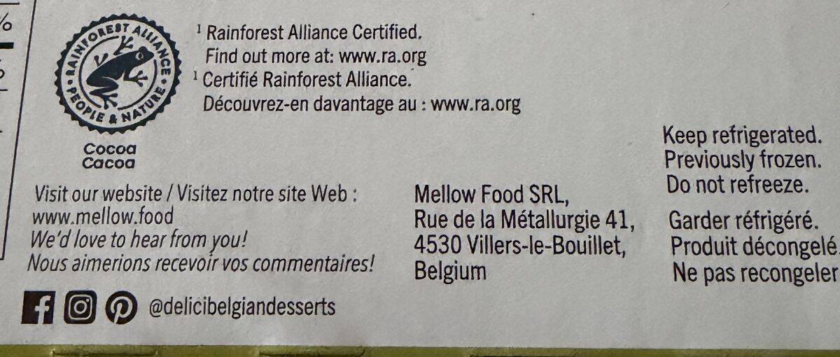 Image of the back of the box showing that the desserts need to be refrigerated and they're a product of Belgium.