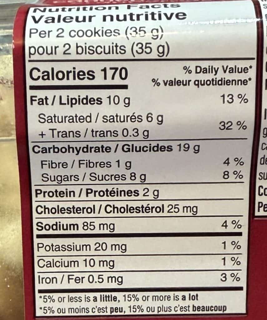 Image of the nutrition facts for the cookies from the back of the container.