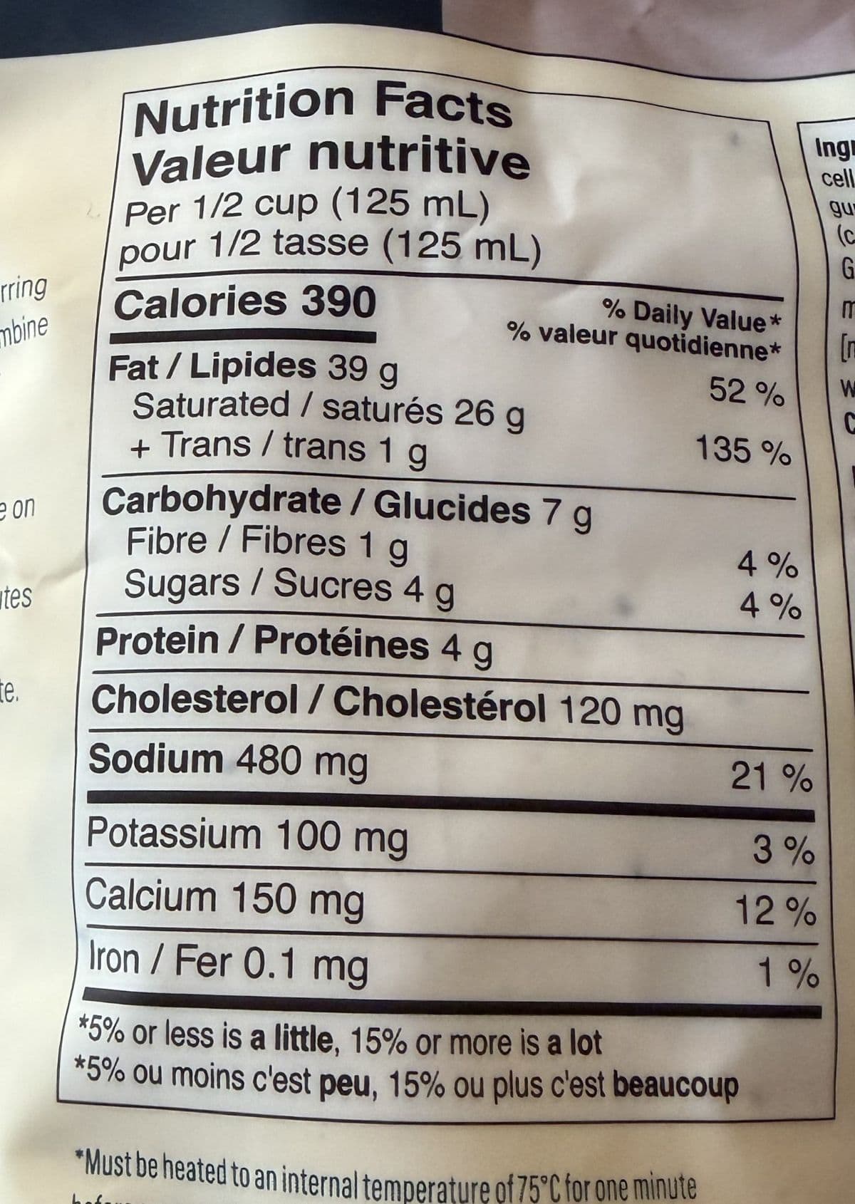 Image of the nutrition facts for the alfredo sauce from the back of the bag. 