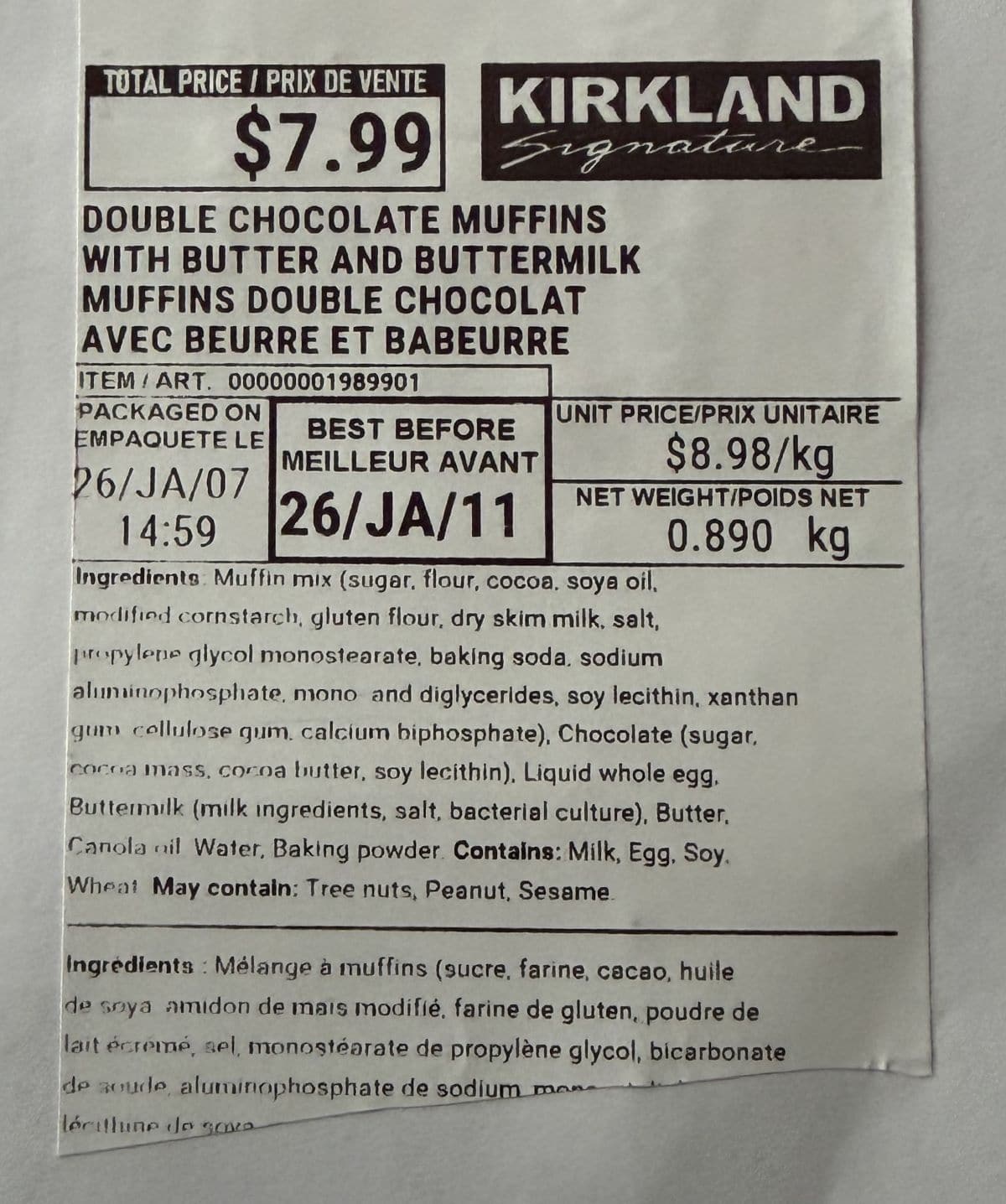 Image of the double chocolate muffins ingredients label.