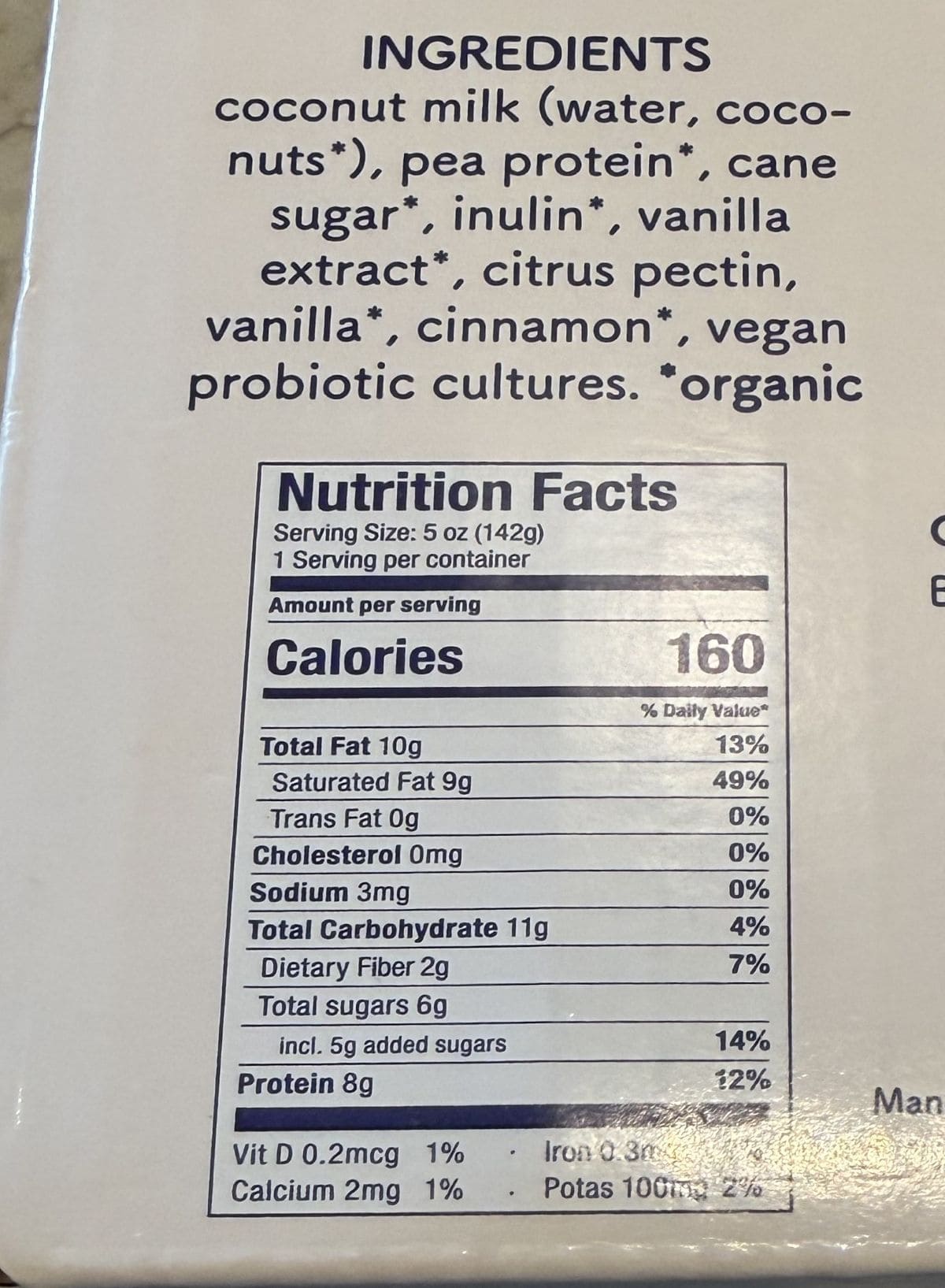Image of the vanilla cinnamon ingredients and nutrition facts from the back of the box.